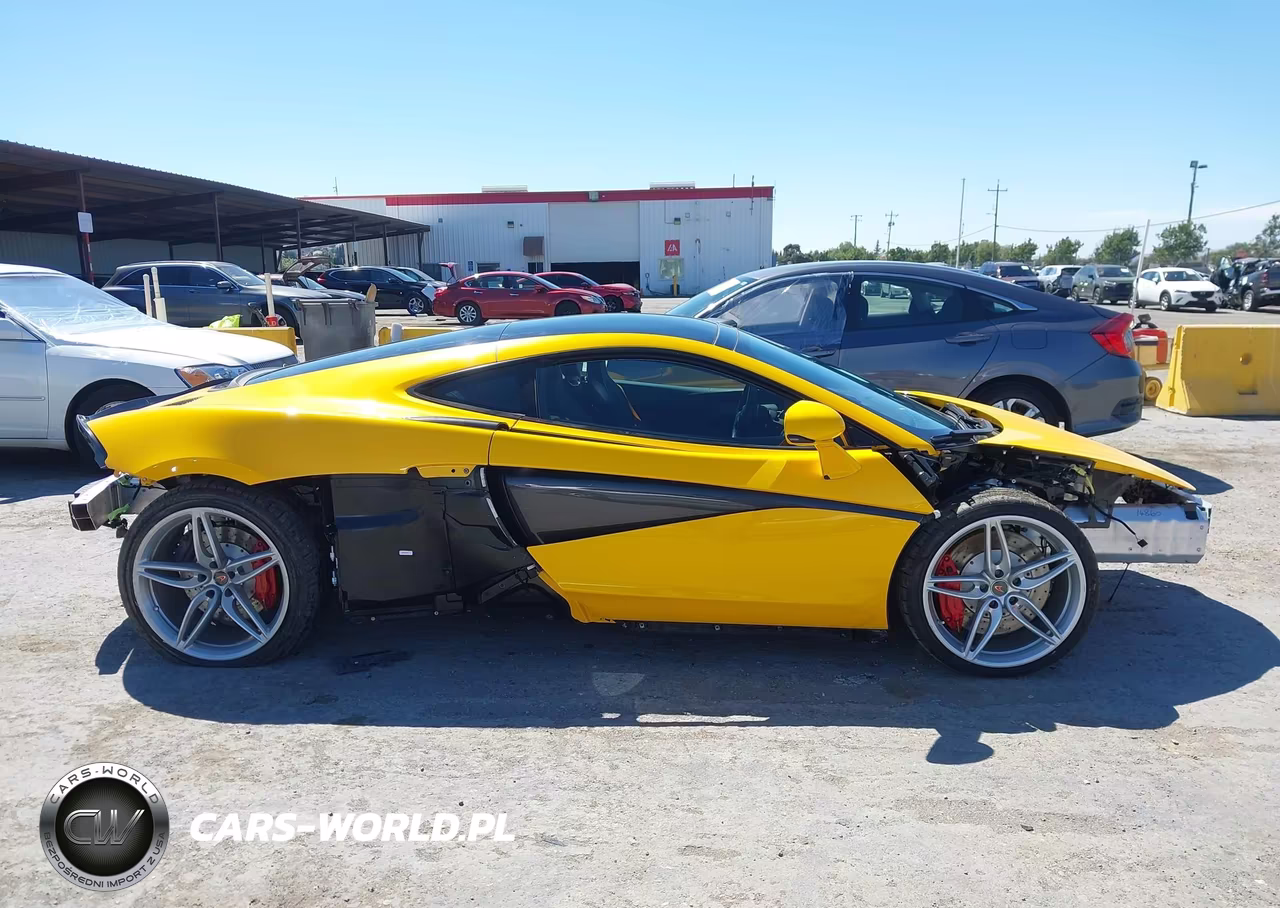 2017 Mclaren 570Gt VIN:SBM13GAA6HW002282 - 14
