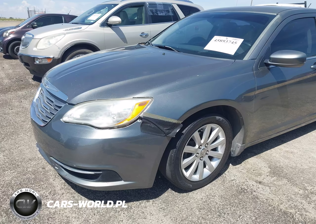 2013 Chrysler 200 Touring VIN:1C3CCBBB1DN589992 - 6