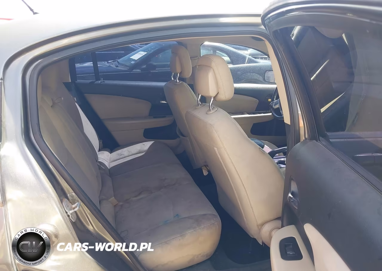 2013 Chrysler 200 Touring VIN:1C3CCBBB1DN589992 - 8