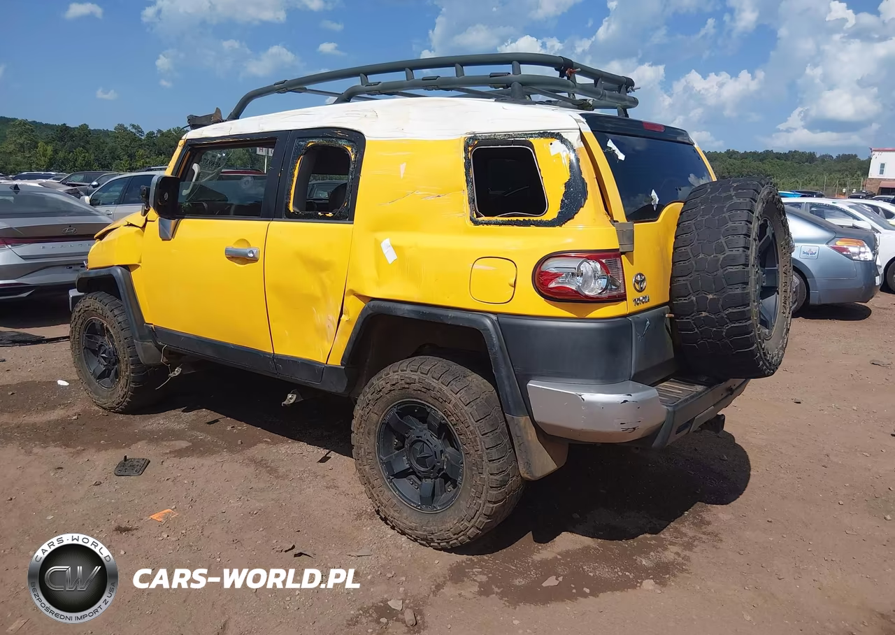 2008 Toyota Fj Cruiser VIN:JTEBU11F980106931 - 3