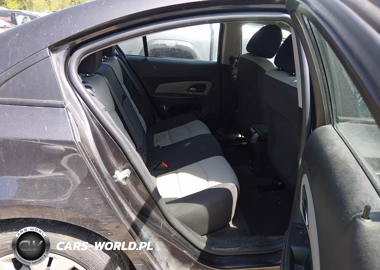 2014 Chevrolet Cruze Ls Auto VIN:1G1PA5SH7E7378738 - 8