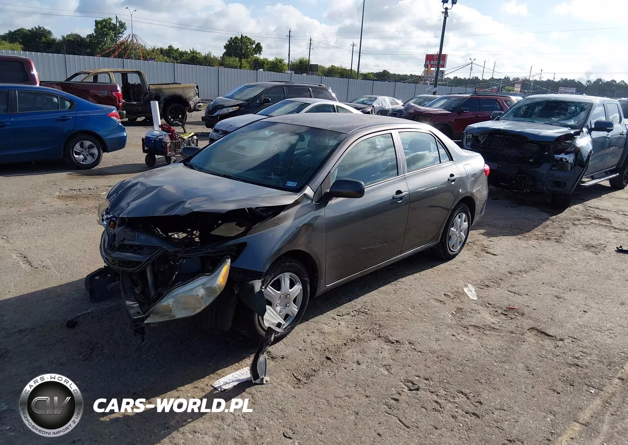 2013 Toyota Corolla L VIN:5YFBU4EE8DP079308 - 2