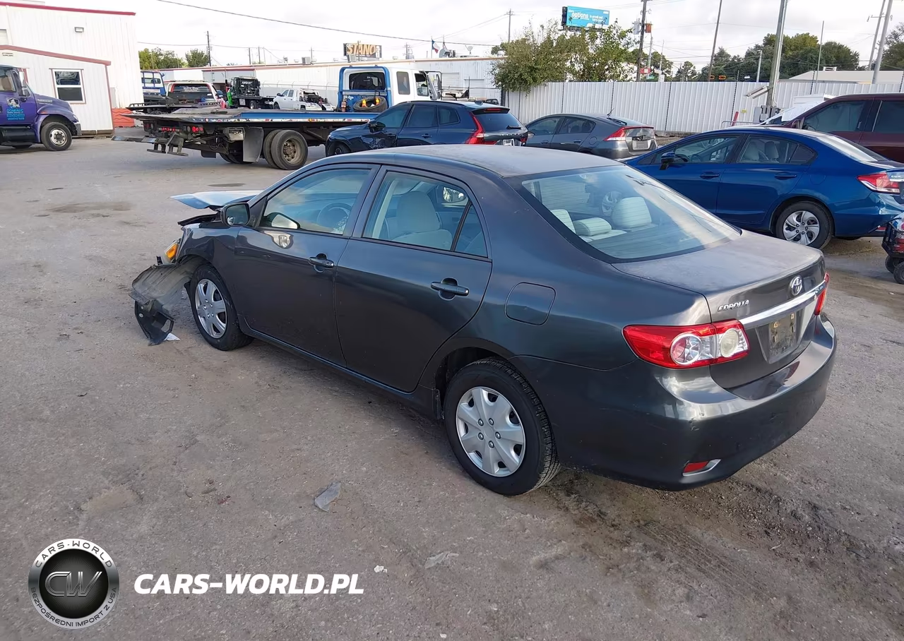 2013 Toyota Corolla L VIN:5YFBU4EE8DP079308 - 3