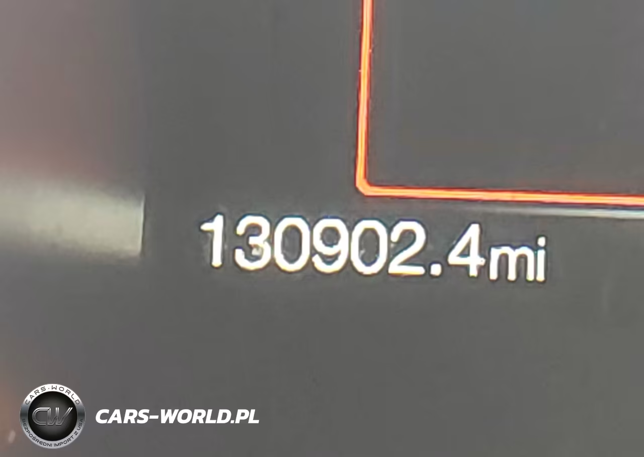 2018 Ford Mustang Ecoboost VIN:1FA6P8TH1J5180248 - 16