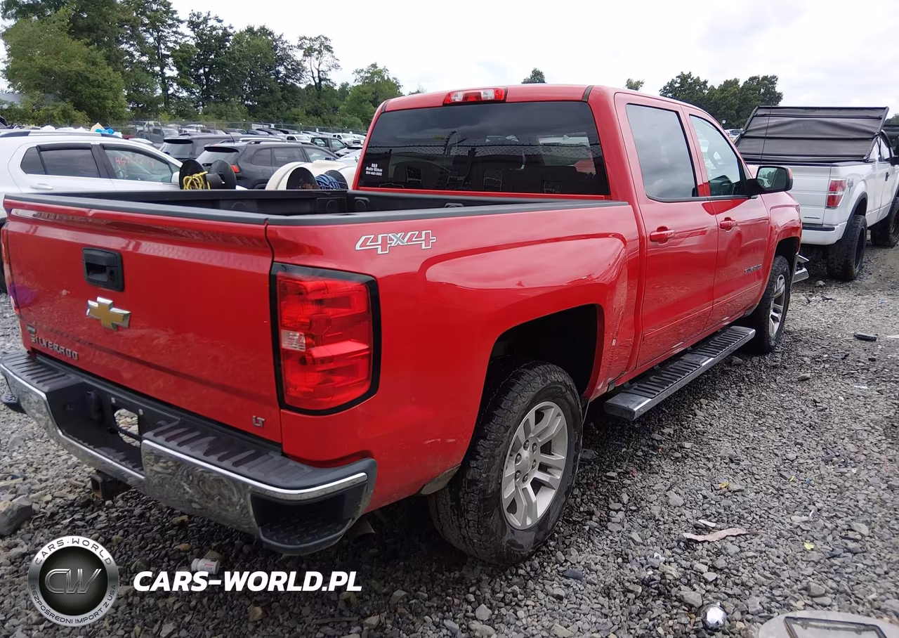 2017 Chevrolet Silverado 1500 Lt VIN:3GCUKREC5HG394380 - 4