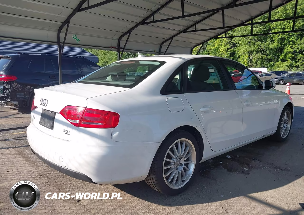 2010 Audi A4 2.0T Premium VIN:WAUBFAFLXAN031238 - 4