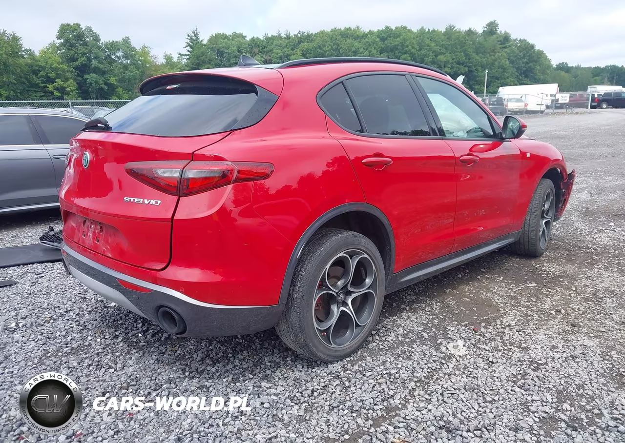 2022 Alfa Romeo Stelvio Ti Awd VIN:ZASPAKBN6N7D26603 - 4