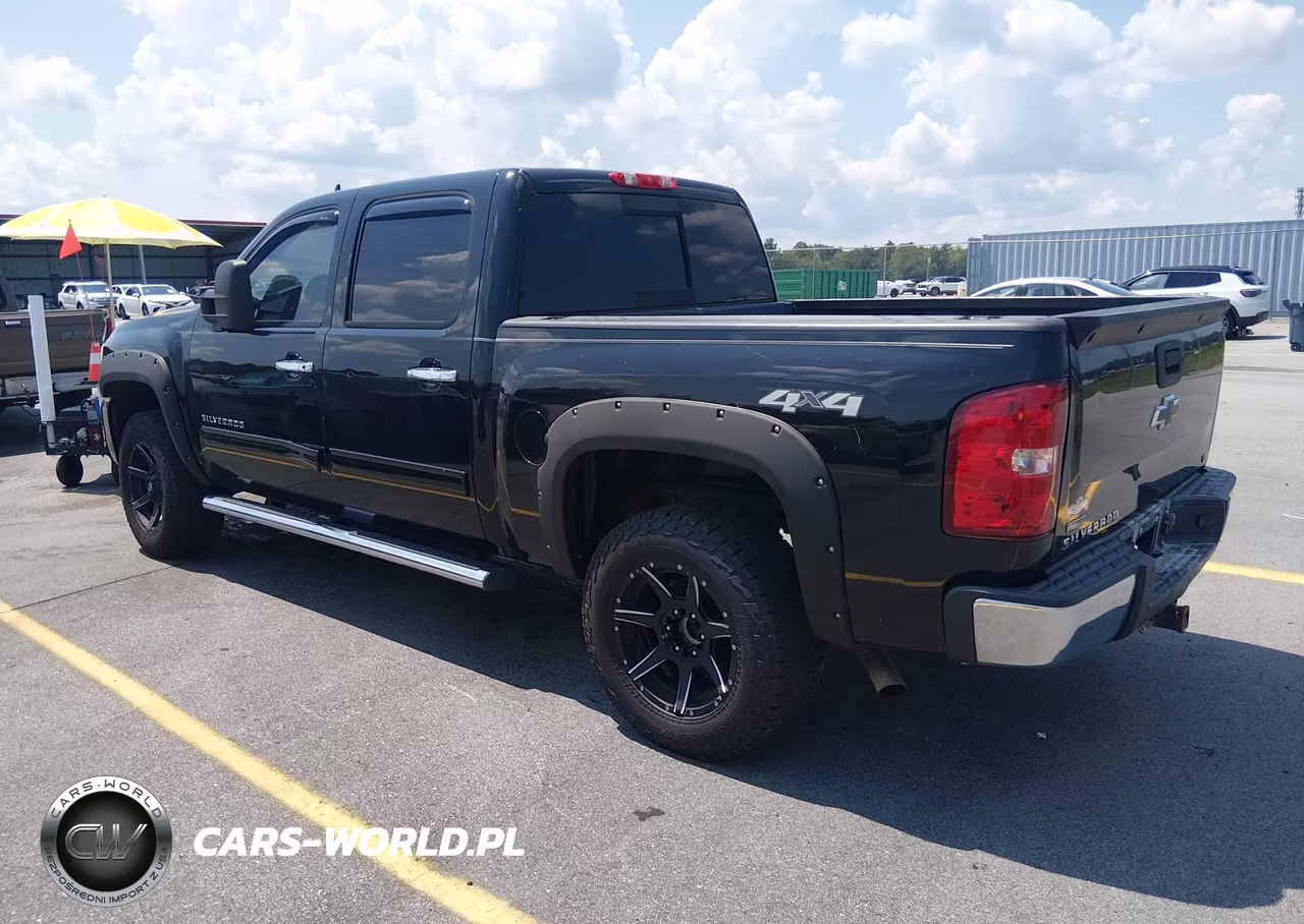 2011 Chevrolet Silverado 1500 Lt VIN:3GCPKSE38BG341149 - 3