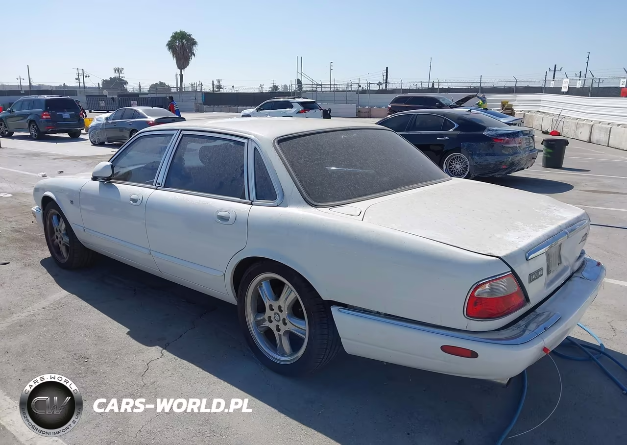 1999 Jaguar Xjr VIN:SAJPX1844XC858198 - 3