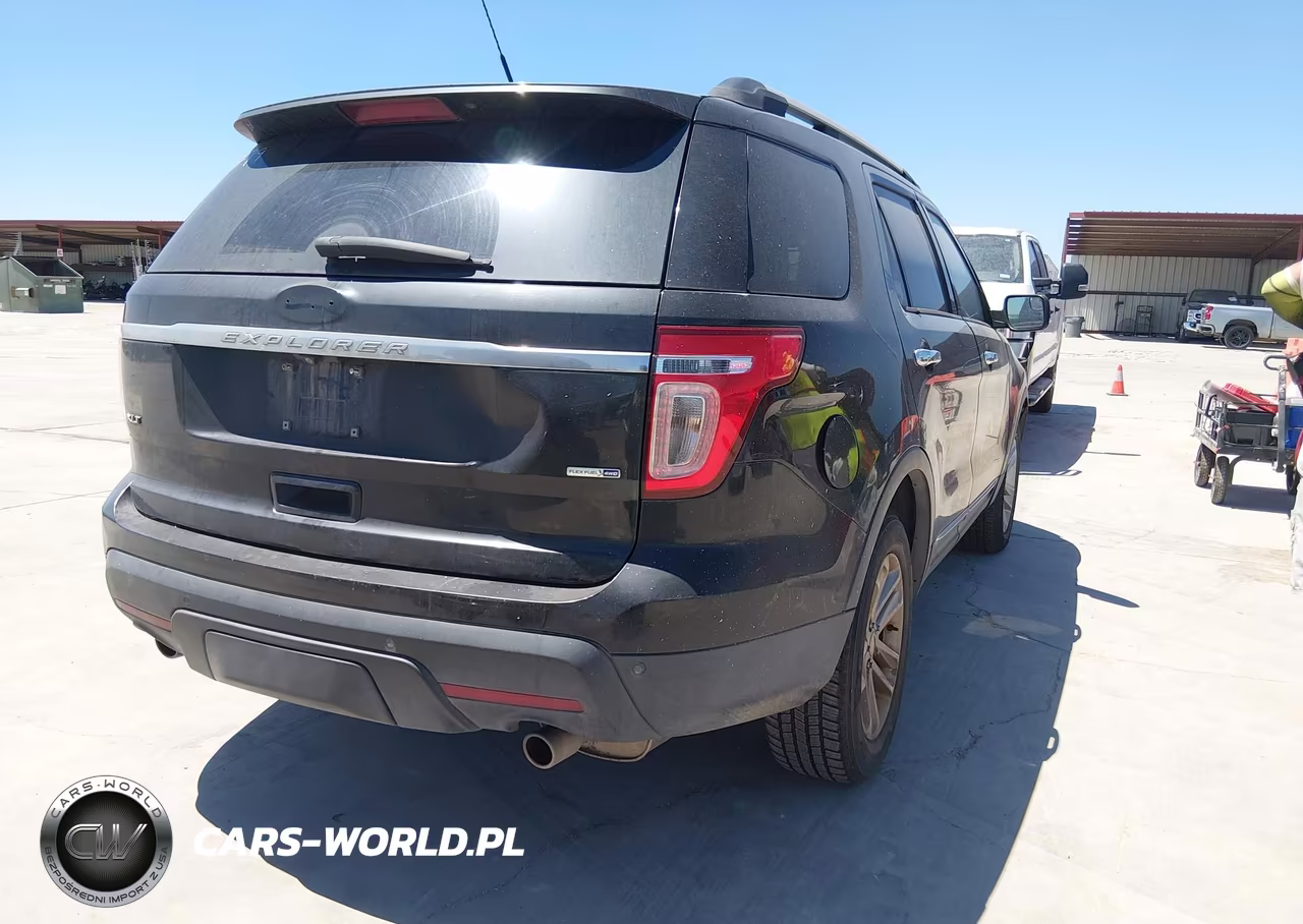 2014 Ford Explorer Xlt VIN:1FM5K8D8XEGB97459 - 4