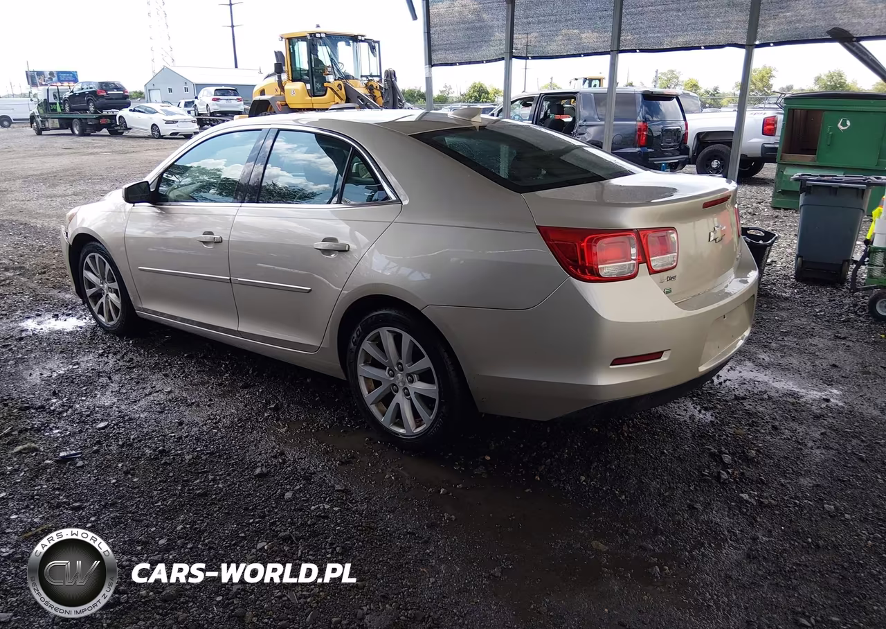 2015 Chevrolet Malibu 2Lt VIN:1G11D5SL9FF329694 - 3