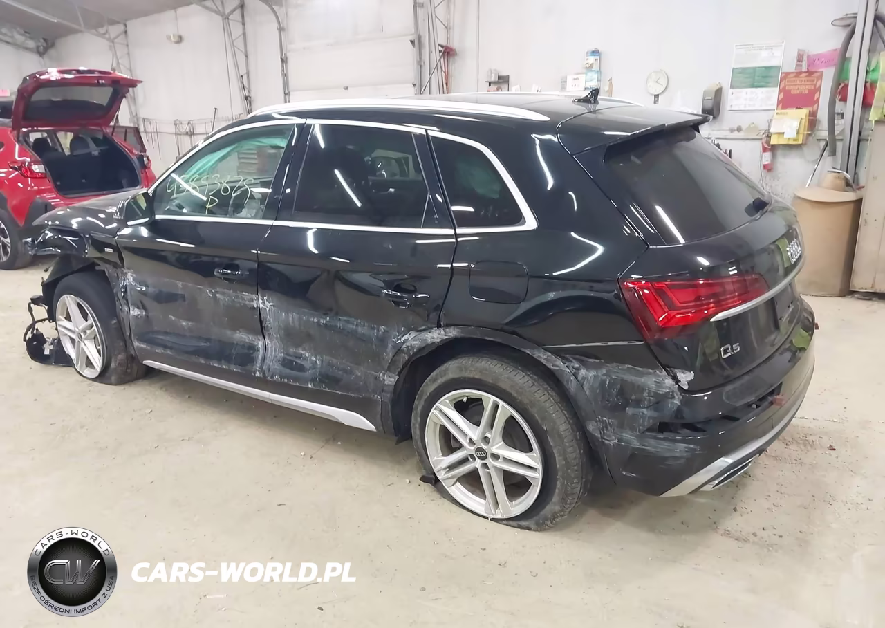 2021 Audi Q5 Premium 55 Tfsi E Quattro S Tronic VIN:WA1G2AFY9M2026323 - 3