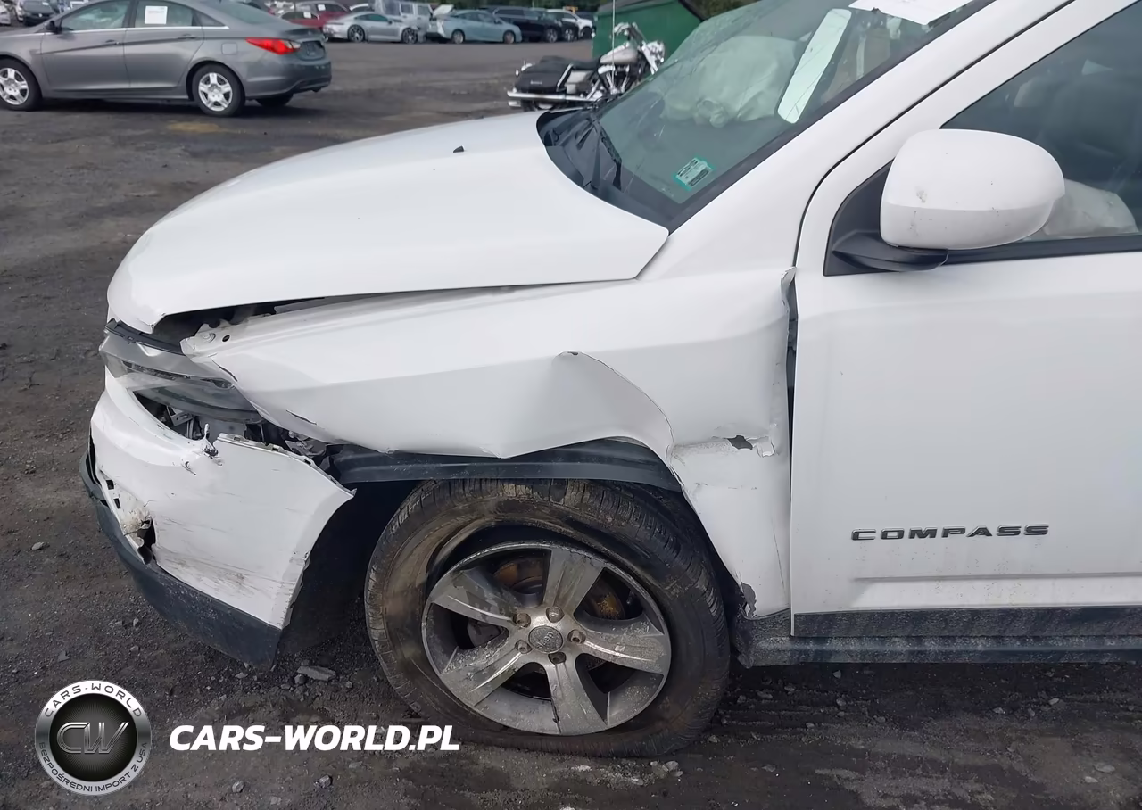 2017 Jeep Compass High Altitude VIN:1C4NJDEB0HD109423 - 12