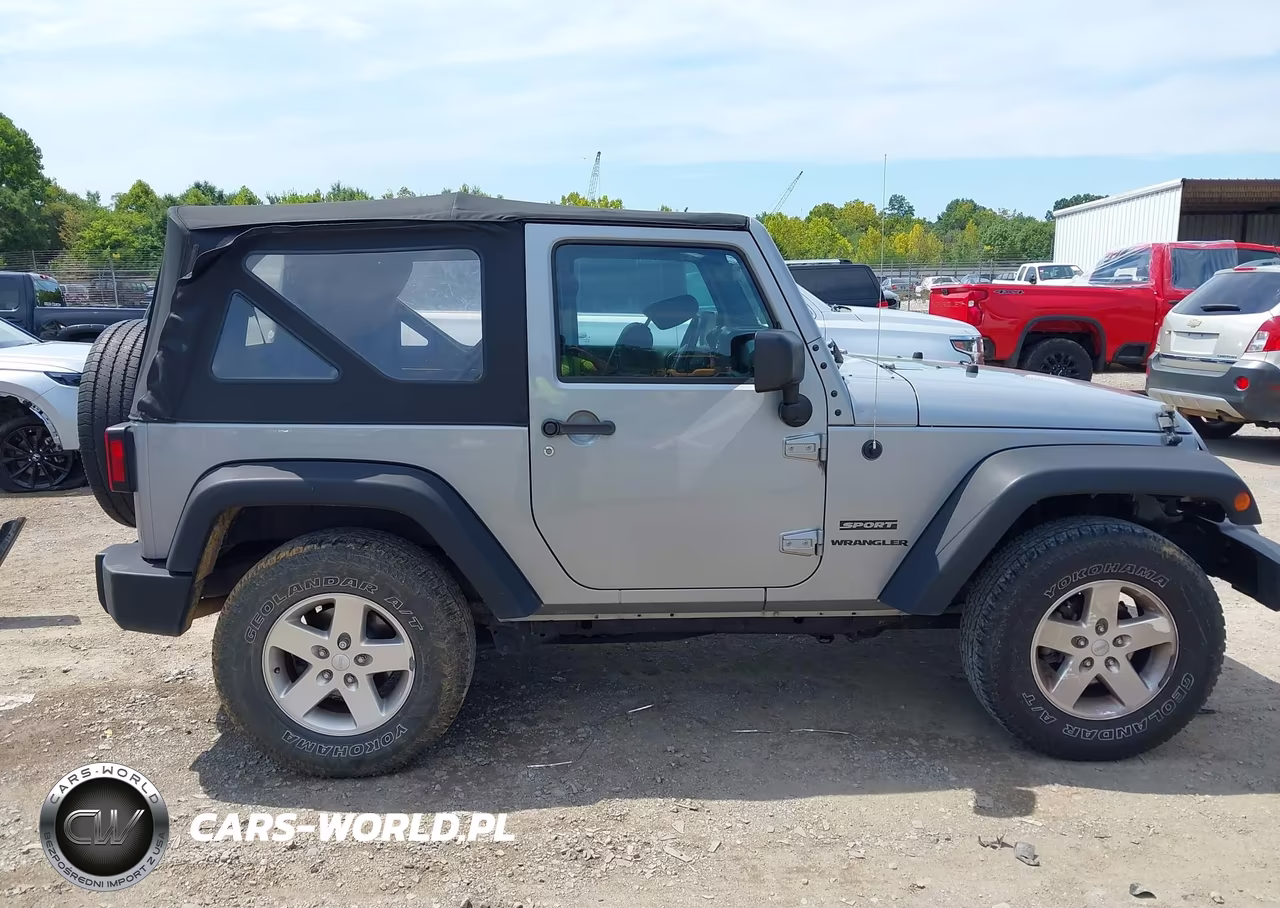 2015 Jeep Wrangler Sport VIN:1C4AJWAGXFL506961 - 13