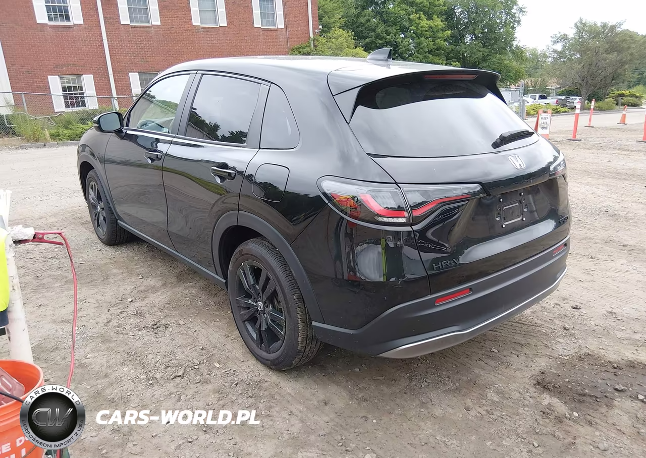 2026 Honda Hr-V Awd Sport VIN:3CZRZ2H50TM731726 - 3