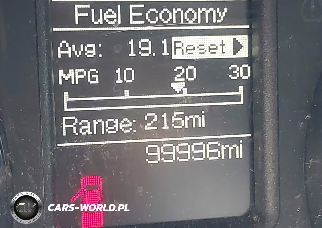 2019 Ram 1500 Classic Tradesman 4X4 6'4 Box VIN:1C6RR7FG4KS645498 - 16
