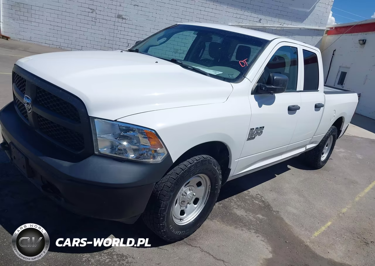 2019 Ram 1500 Classic Tradesman 4X4 6'4 Box VIN:1C6RR7FG4KS645498 - 2