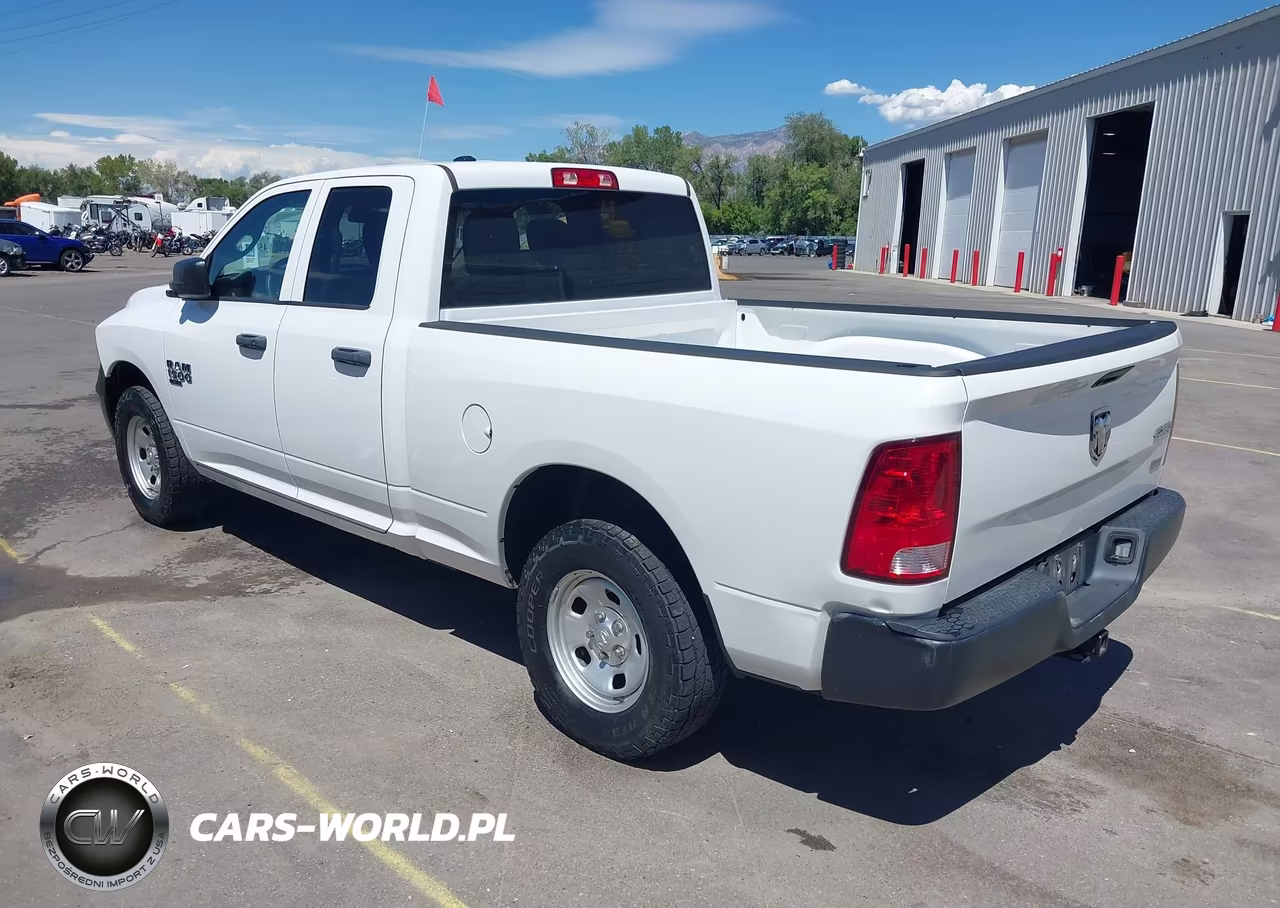 2019 Ram 1500 Classic Tradesman 4X4 6'4 Box VIN:1C6RR7FG4KS645498 - 3