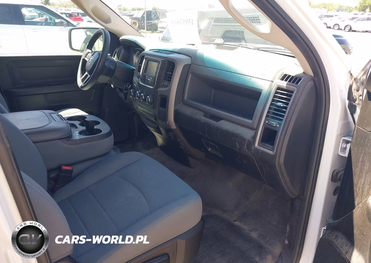2019 Ram 1500 Classic Tradesman 4X4 6'4 Box VIN:1C6RR7FG4KS645498 - 5