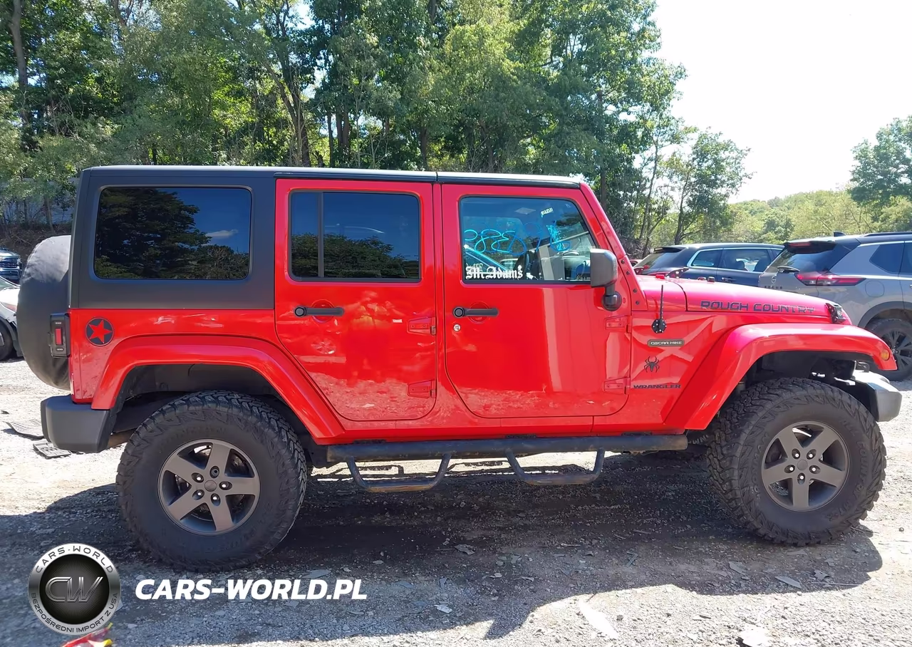 2016 Jeep Wrangler Unlimited Freedom VIN:1C4BJWDG5GL193710 - 13
