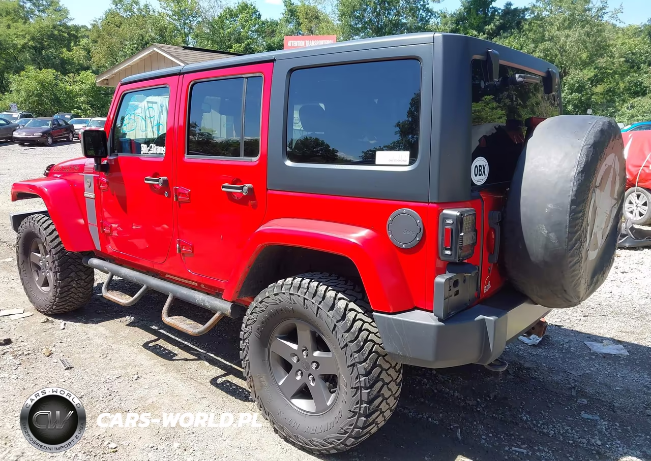 2016 Jeep Wrangler Unlimited Freedom VIN:1C4BJWDG5GL193710 - 3