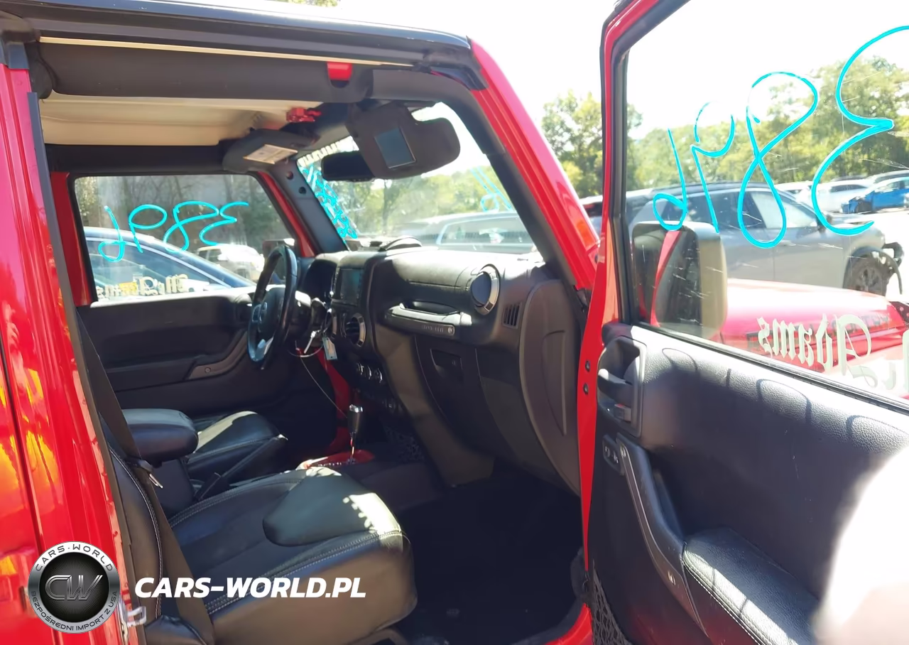 2016 Jeep Wrangler Unlimited Freedom VIN:1C4BJWDG5GL193710 - 5