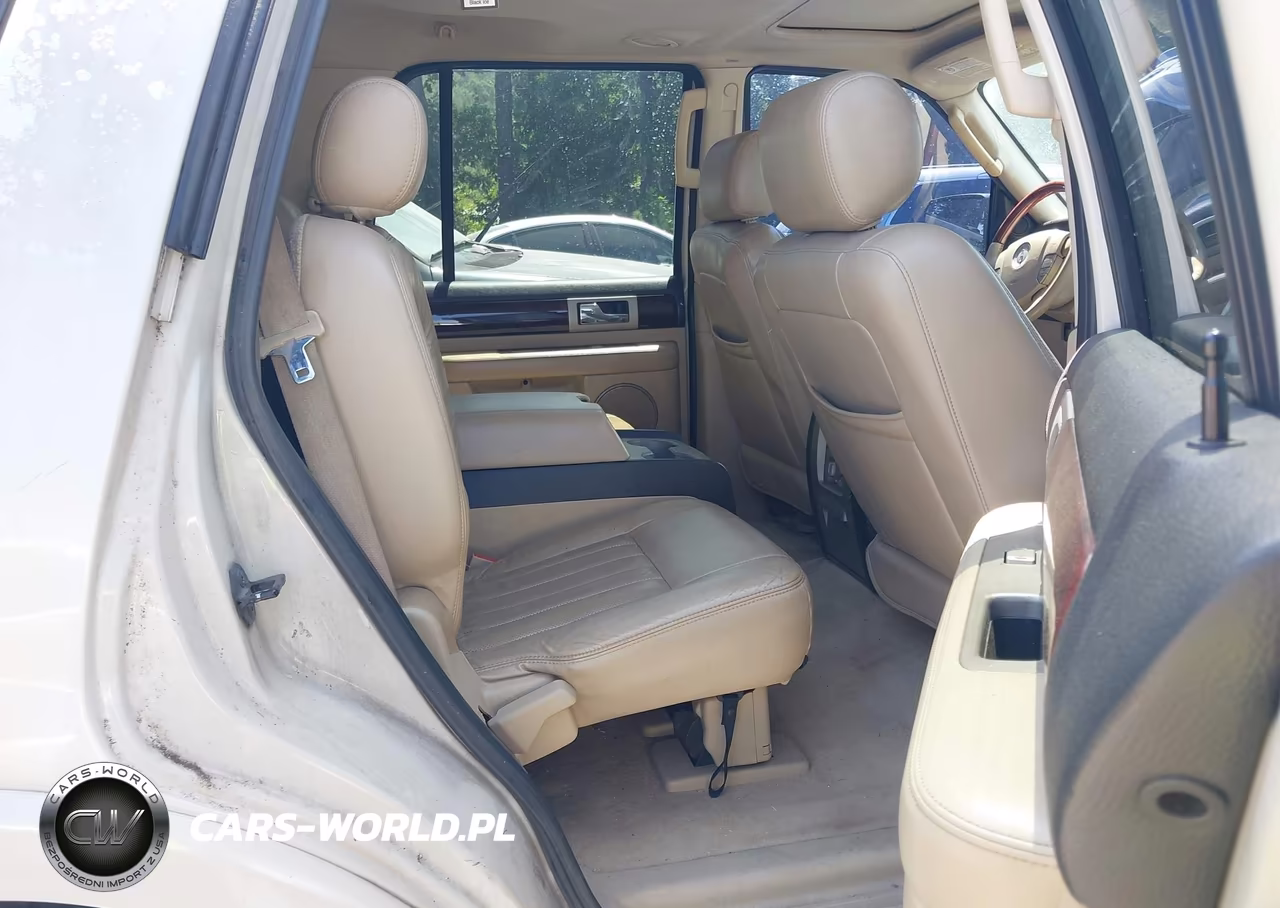 2006 Lincoln Navigator Luxury-Ultimate VIN:5LMFU27556LJ28987 - 8