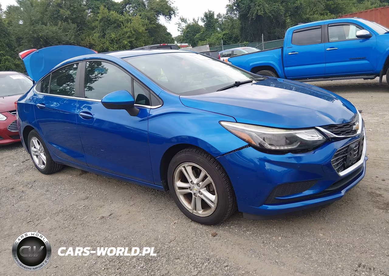 2016 Chevrolet Cruze Lt Auto – zdjęcie 1 z 16