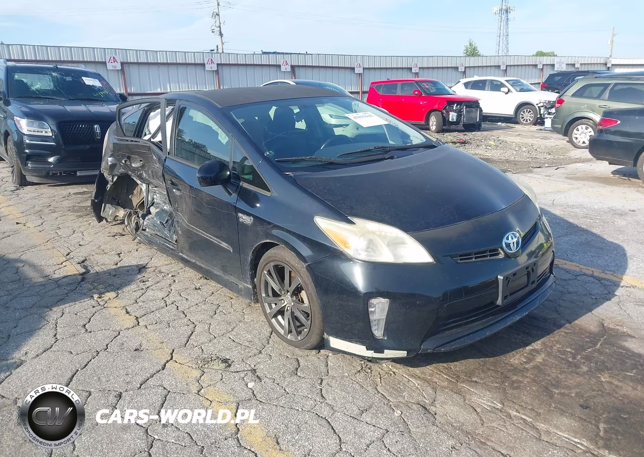 2013 Toyota Prius Three Se – zdjęcie 1 z 16