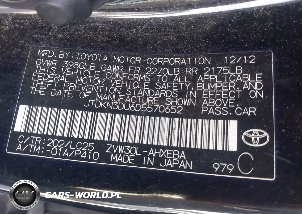 2013 Toyota Prius Three Se VIN:JTDKN3DU6D5570652 - 9