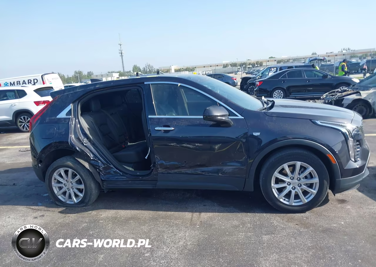 2023 Cadillac Xt4 Fwd Luxury VIN:1GYAZAR42PF136153 - 14