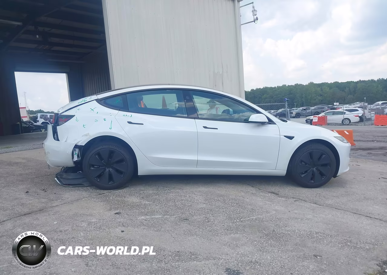 2026 Tesla Model 3 VIN:5YJ3E1EA9TF170630 - 13