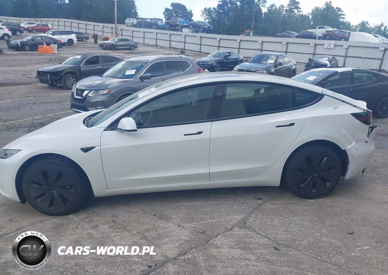 2026 Tesla Model 3 VIN:5YJ3E1EA9TF170630 - 14