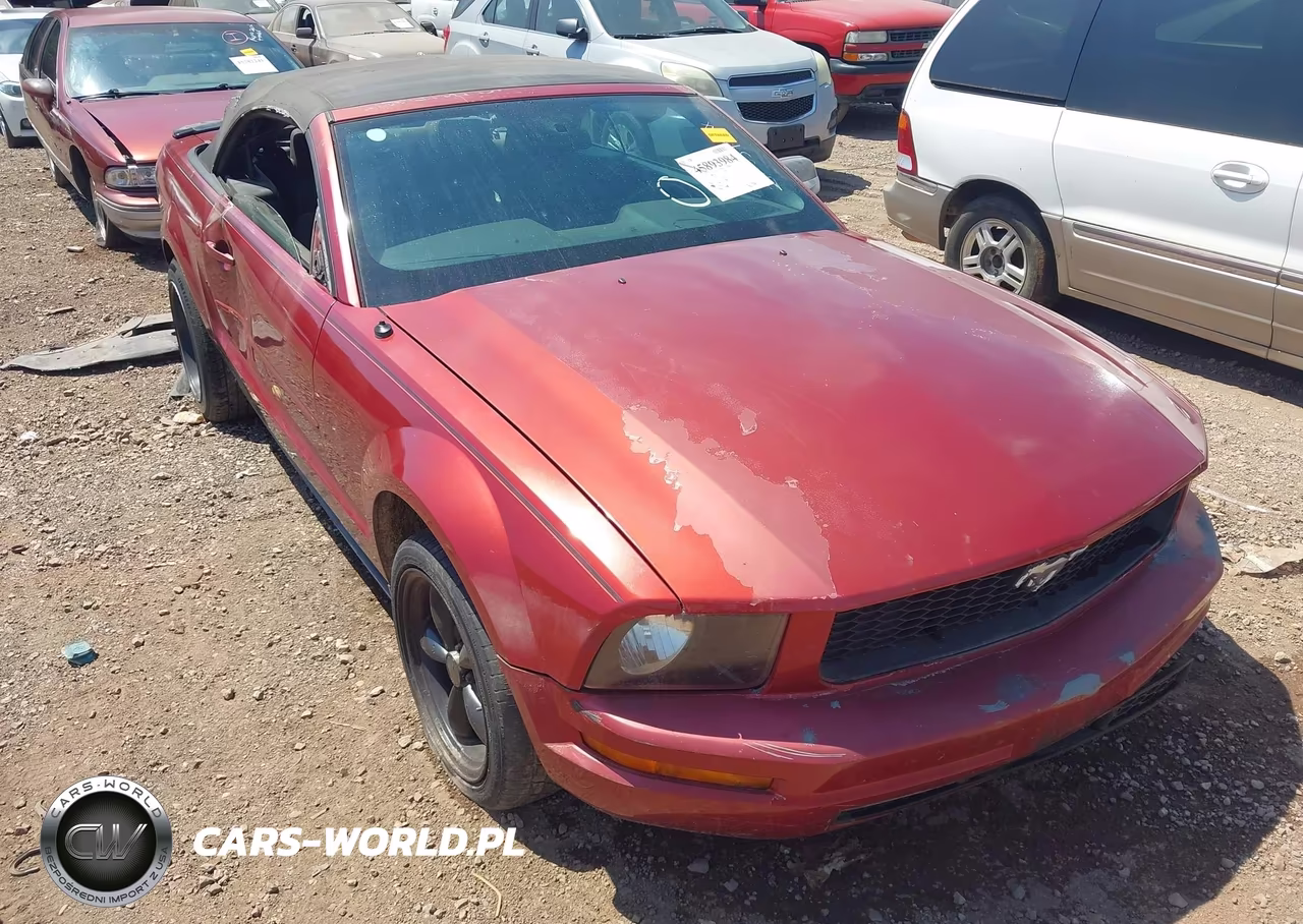 2007 Ford Mustang V6 Deluxe-V6 Premium