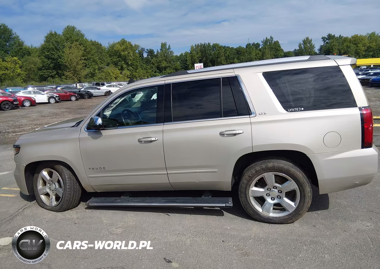 2015 Chevrolet Tahoe Ltz VIN:1GNSKCKC2FR109390 - 14