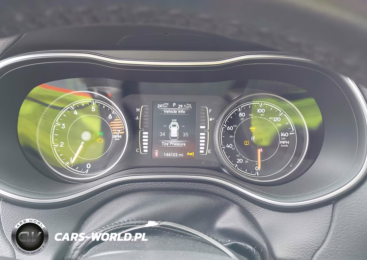 2021 Jeep Cherokee Altitude Fwd VIN:1C4PJLLBXMD144194 - 7