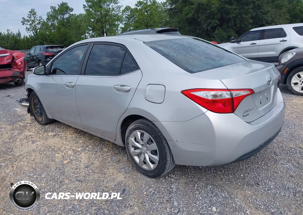 2014 Toyota Corolla Le VIN:2T1BURHE8EC032063 - 3