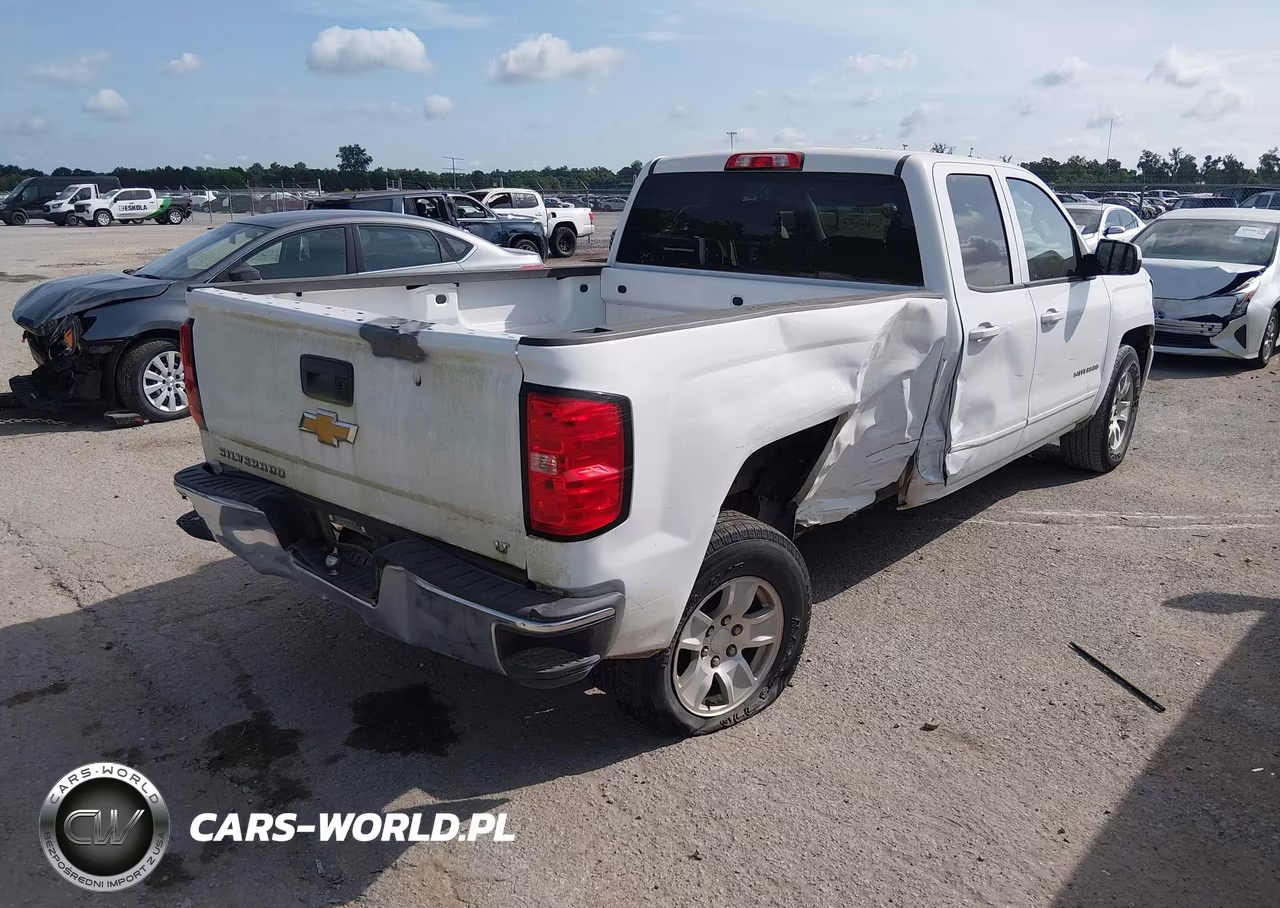 2018 Chevrolet Silverado 1500 1Lt VIN:1GCRCREC8JZ183473 - 4