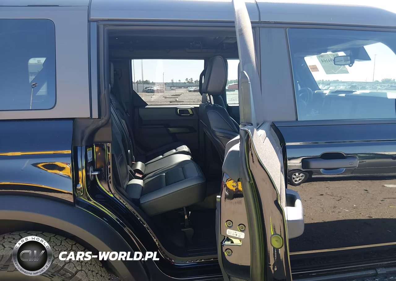 2024 Ford Bronco Black Diamond VIN:1FMDE1BHXRLB50815 - 8