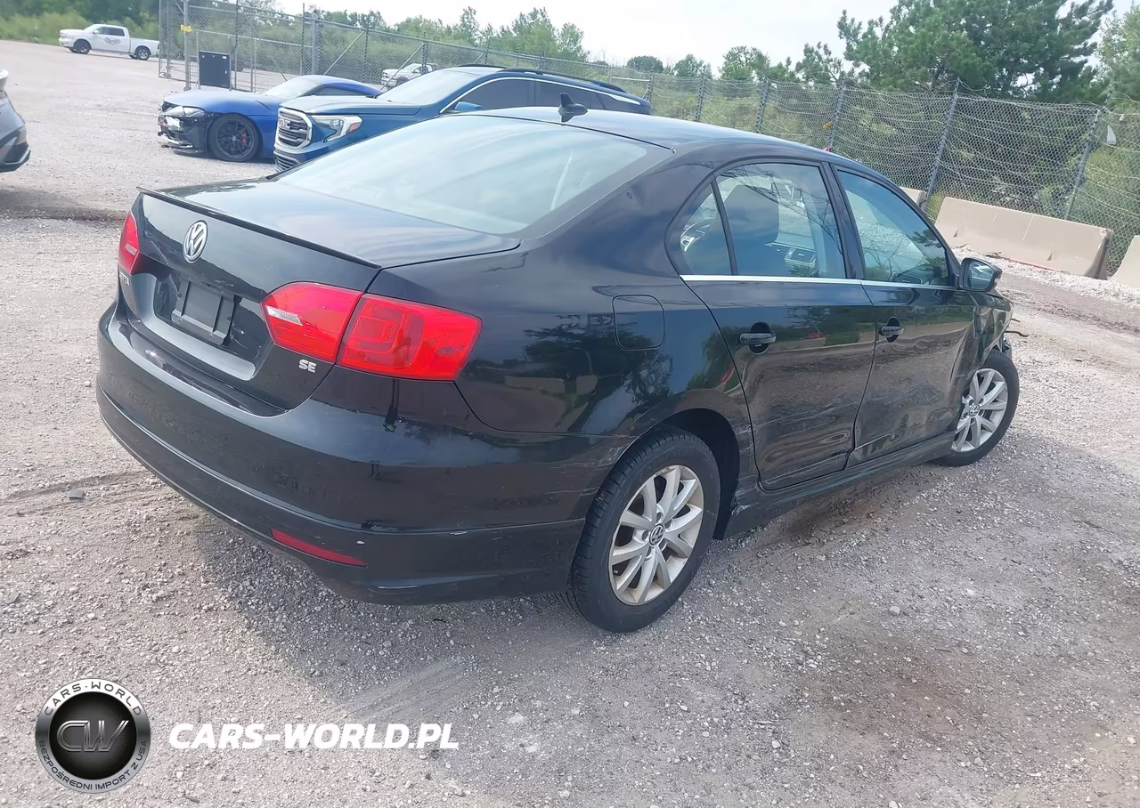 2014 Volkswagen Jetta 1.8T Se VIN:3VWD07AJ1EM404167 - 4