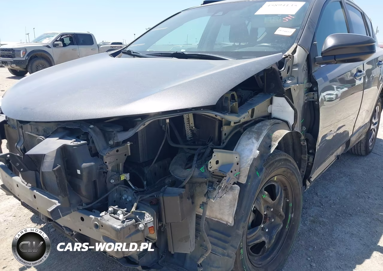 2018 Toyota Rav4 Le VIN:2T3ZFREV3JW456778 - 17