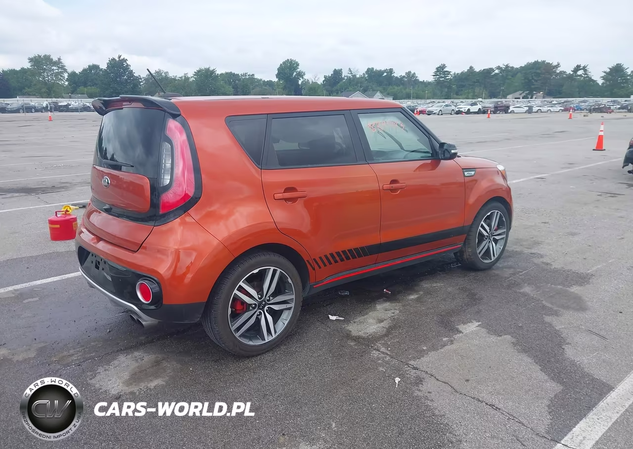 2018 Kia Soul ! VIN:KNDJX3AA1J7577427 - 4
