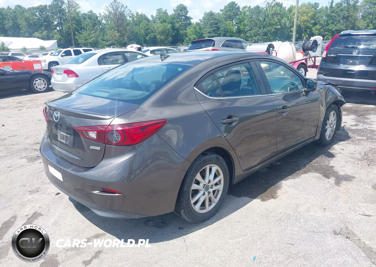 2015 Mazda Mazda3 I Grand Touring VIN:3MZBM1W74FM131555 - 4