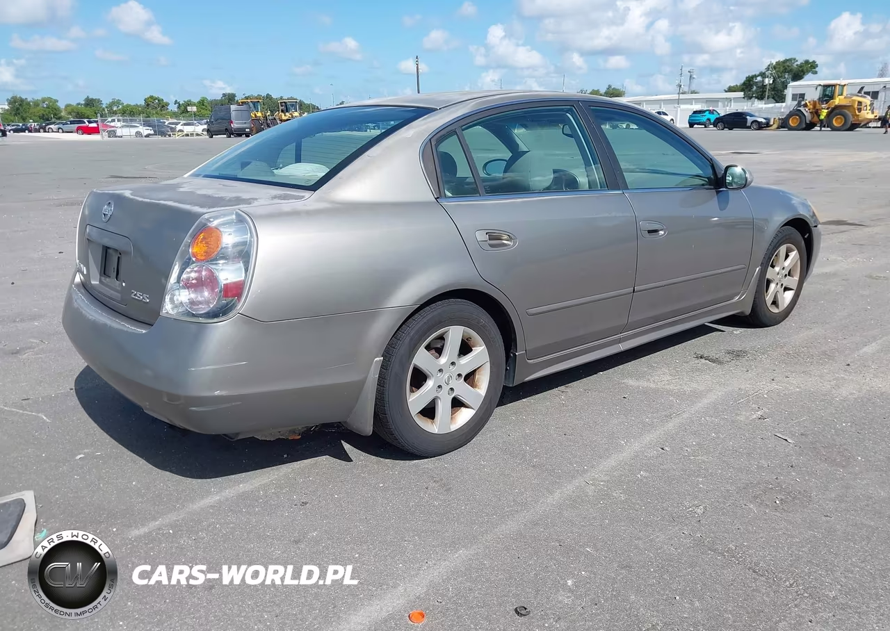 2003 Nissan Altima 2.5 S VIN:1N4AL11D83C235824 - 4