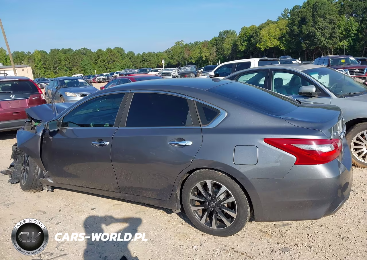 2018 Nissan Altima 2.5 Sv VIN:1N4AL3AP8JC201210 - 13