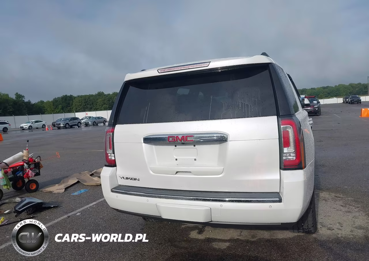 2016 GMC Yukon Denali VIN:1GKS2CKJ3GR466283 - 17