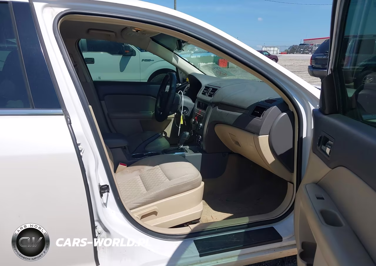 2012 Ford Fusion Se VIN:3FAHP0HA8CR233212 - 5
