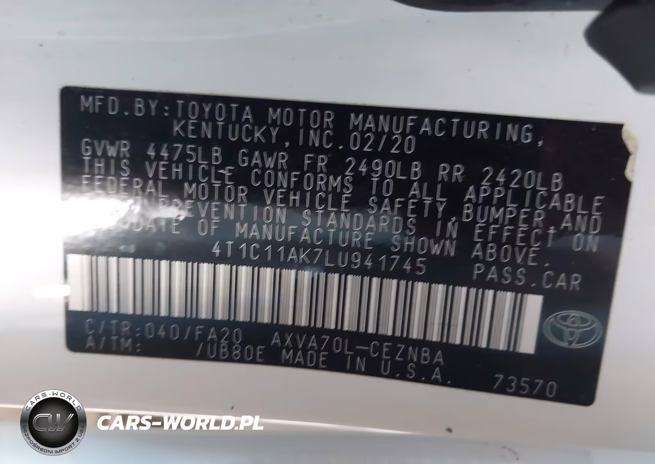 2020 Toyota Camry Le VIN:4T1C11AK7LU941745 - 9