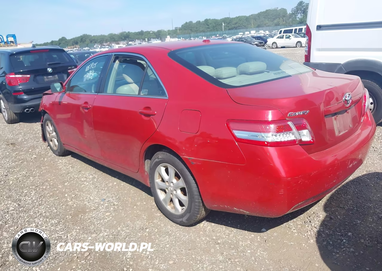 2011 Toyota Camry Le VIN:4T1BF3EK8BU180788 - 3