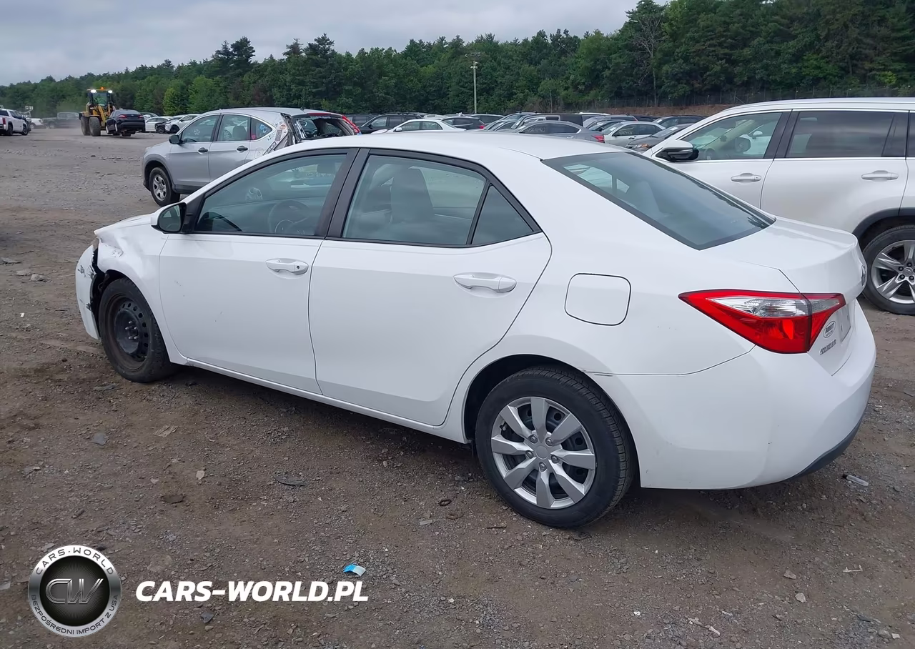 2016 Toyota Corolla Le VIN:2T1BURHE8GC633248 - 3